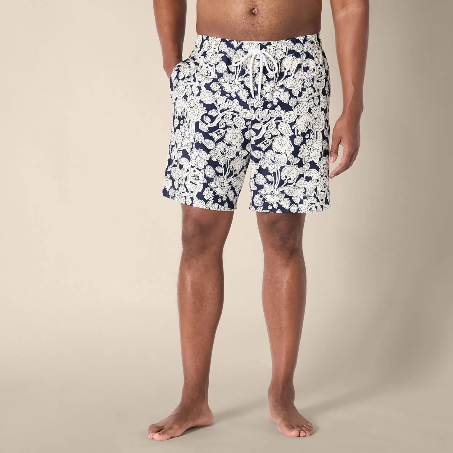Amazon Essentials Men's 9" Quick Dry Swim Trunks