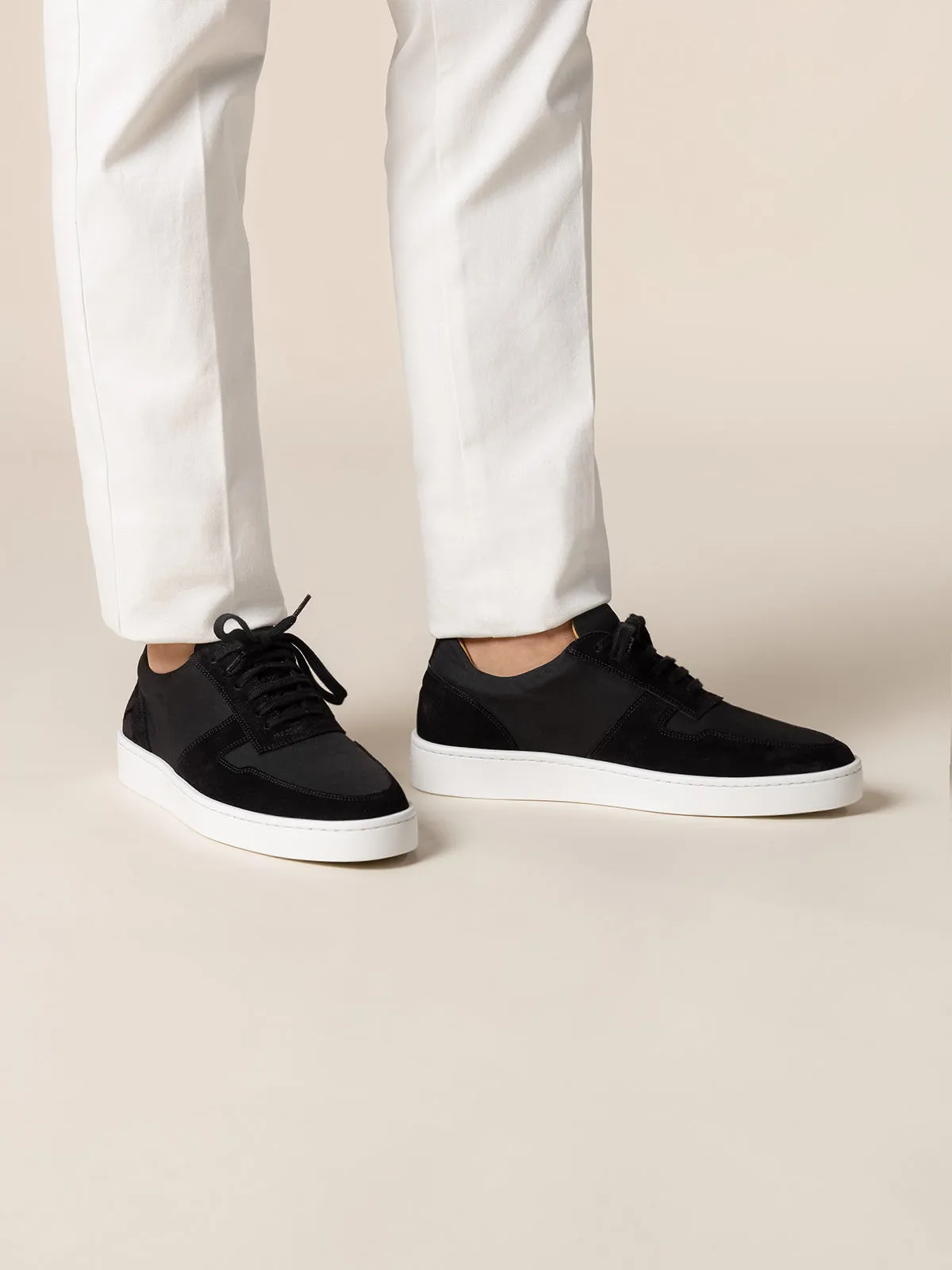 Black Bayside Sneaker